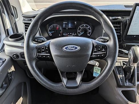 Used 2024 Ford Transit 350 XLT RWD image 18