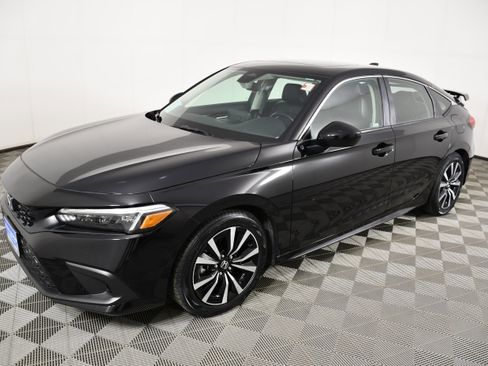 Certified 2024 Honda Civic EX-L image 10