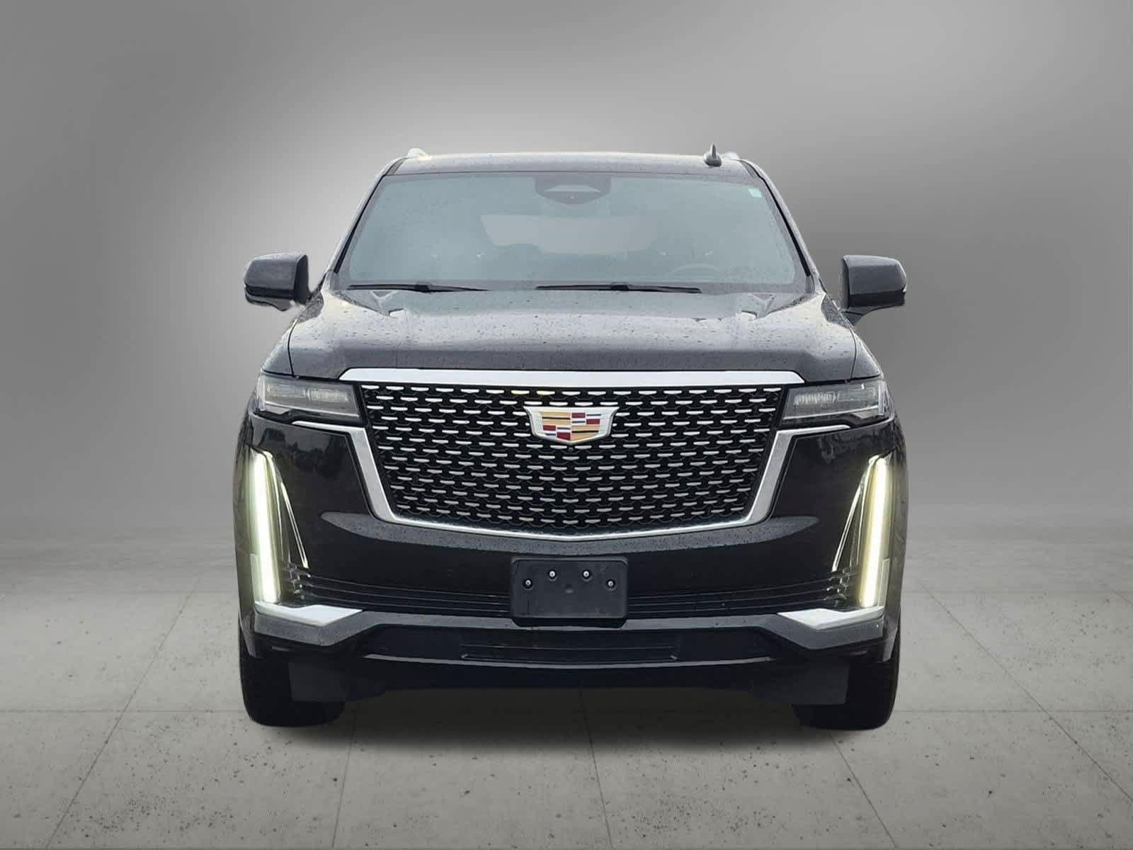 Used 2022 Cadillac Escalade Luxury AWD/4WD image 9