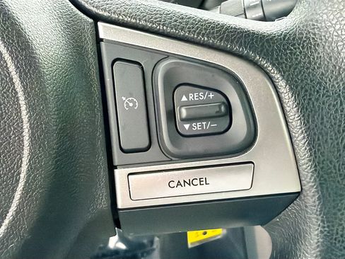 Used 2018 Subaru Forester 2.5i Premium AWD/4WD image 35