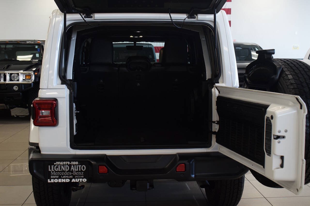 Used 2020 Jeep Wrangler Unlimited Sahara AWD/4WD image 14