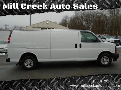 Used 2017 Chevrolet Express 3500 Extended