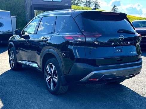 Used 2022 Nissan Rogue SL w/ SL Premium Package image 7