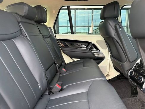 Used 2023 Land Rover Range Rover SE AWD/4WD image 15