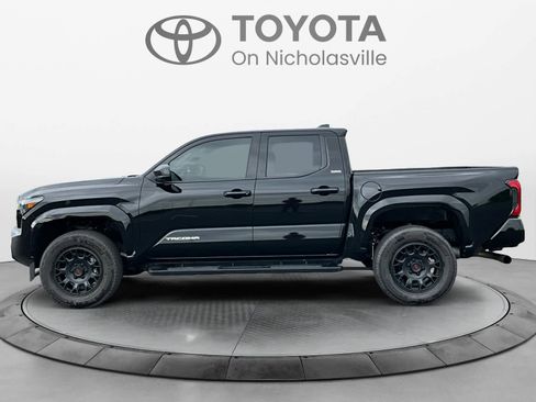 Used 2025 Toyota Tacoma SR5 RWD image 3