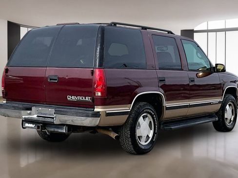 Used 1999 Chevrolet Tahoe Z71 w/ Comfort & Security Pkg AWD/4WD image 2