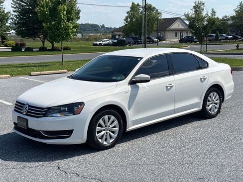 Used 2013 Volkswagen Passat 2.5 S FWD image 4