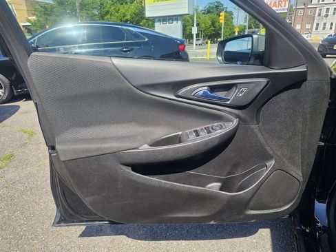 Used 2022 Chevrolet Malibu LS FWD image 15