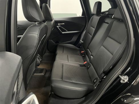 Used 2023 BMW X1 xDrive28i image 12