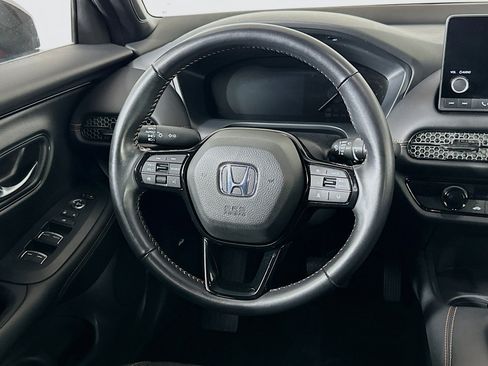 Used 2025 Honda HR-V Sport image 18