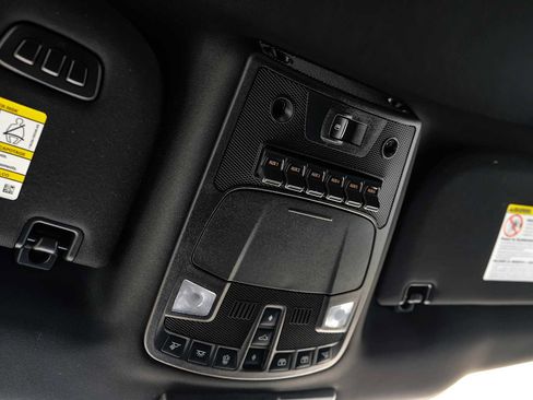 Used 2021 Ford F250 Platinum w/ FX4 Off-Road Package AWD/4WD image 32