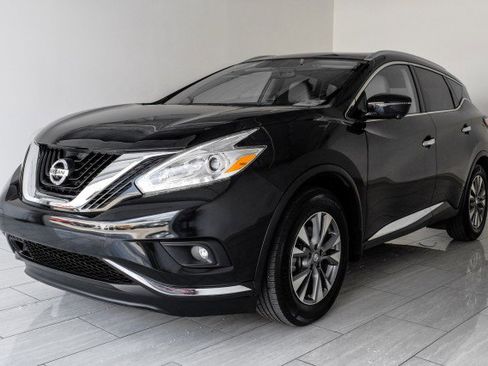 Used 2017 Nissan Murano SL w/ SL Technology Package image 4