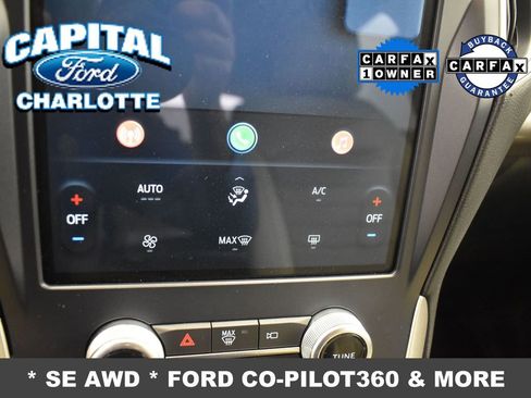 Used 2024 Ford Edge SE image 16