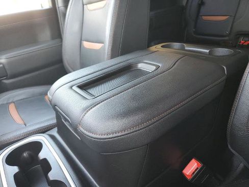 Used 2022 GMC Sierra 2500 AT4 image 81