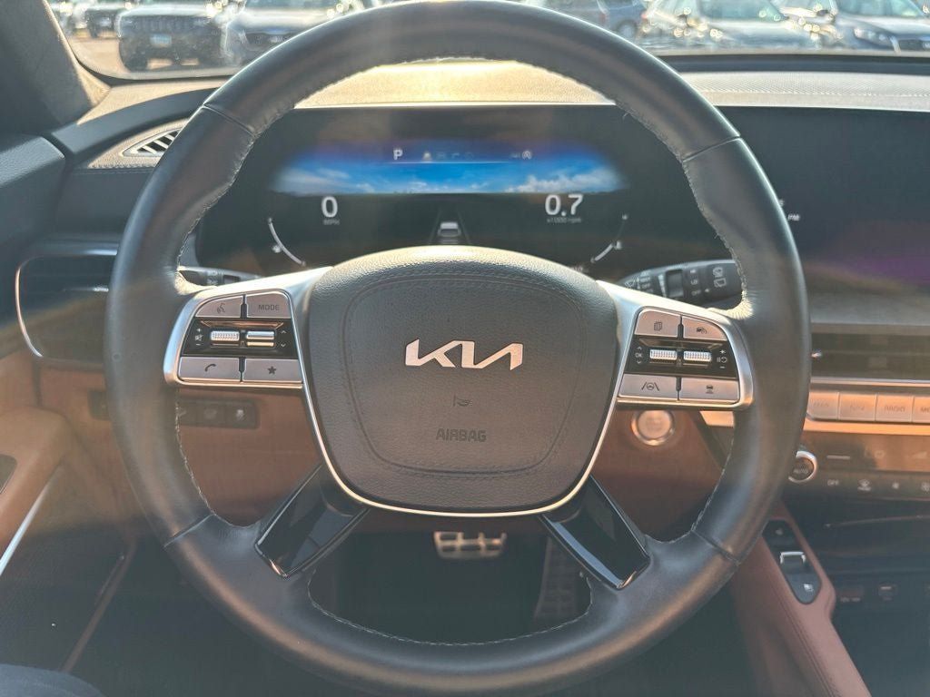 Used 2023 Kia Telluride SX Prestige X-Line AWD/4WD image 17