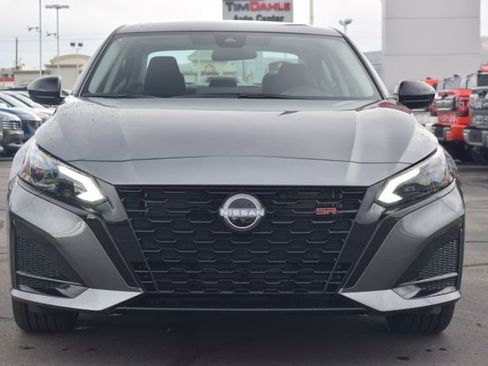 New 2026 Nissan Altima 2.5 SR image 2