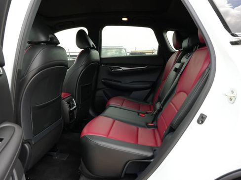 Certified 2025 INFINITI QX50 Sport AWD/4WD image 19