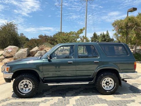 Used 1992 Toyota 4Runner SR5 AWD/4WD image 6