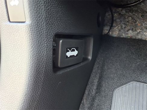 New 2025 Honda Accord LX image 15