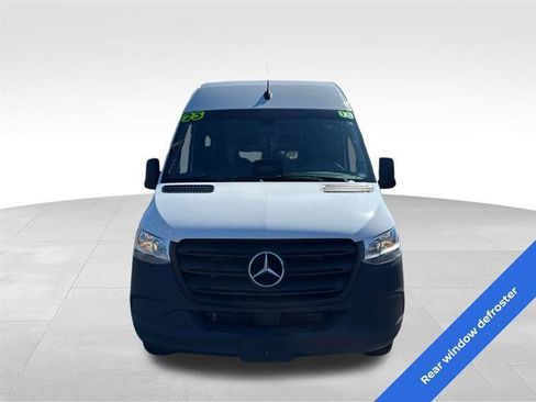 Used 2025 Mercedes-Benz Sprinter 2500 image 2