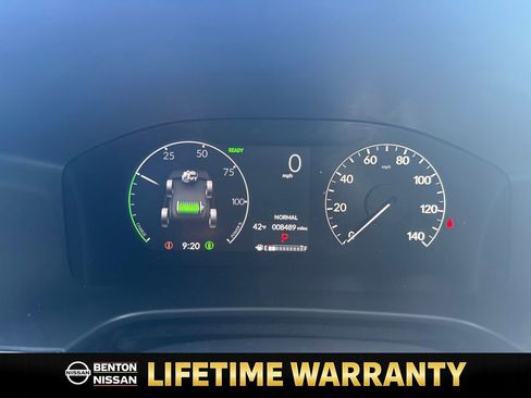 Used 2025 Honda CR-V Sport image 17