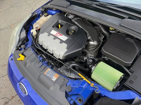 Used 2014 Ford Focus ST image 14