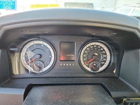 Used 2016 RAM 1500 Express image 9