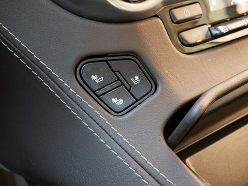 Used 2020 Chevrolet Tahoe Premier image 20