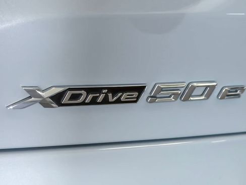 Used 2024 BMW X5 xDrive50e w/ Executive Package AWD/4WD image 28