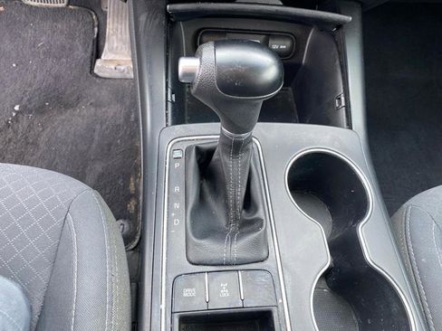 Used 2018 Kia Sorento LX image 8