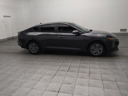 Used 2025 Kia K4 FWD image 11