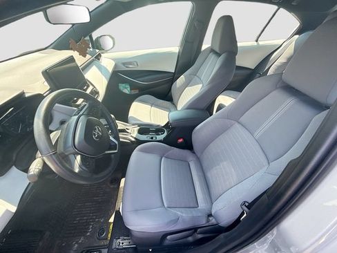 Used 2023 Toyota Corolla SE FWD image 27