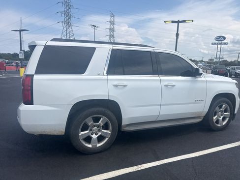 Used 2015 Chevrolet Tahoe LT RWD image 1
