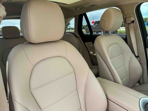Used 2020 Mercedes-Benz GLC 300 image 24