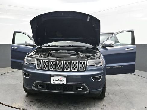 Used 2020 Jeep Grand Cherokee Overland AWD/4WD image 49