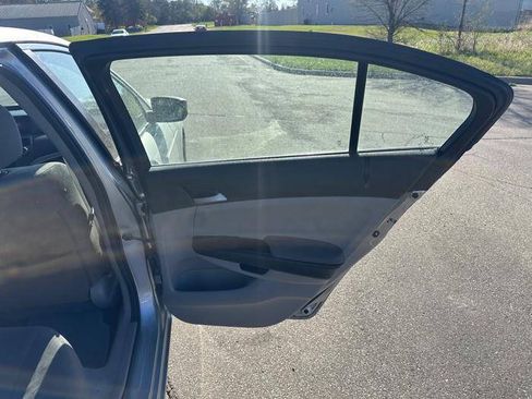 Used 2012 Honda Accord LX image 28