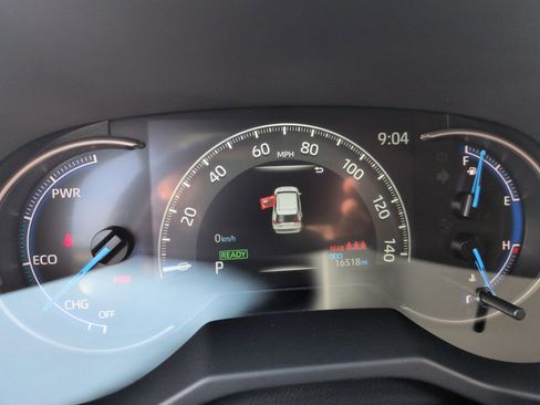Certified 2025 Toyota RAV4 LE AWD/4WD image 15