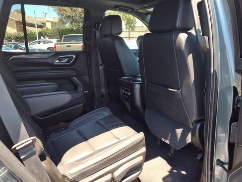Used 2021 Chevrolet Tahoe RST w/ Luxury Package RWD image 20