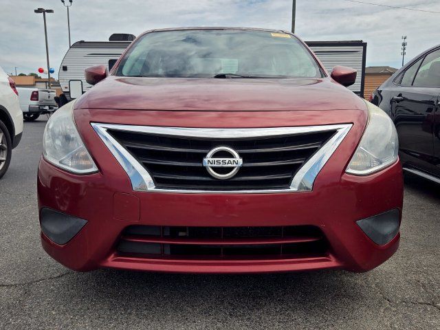 Used 2016 Nissan Versa S Plus FWD image 2
