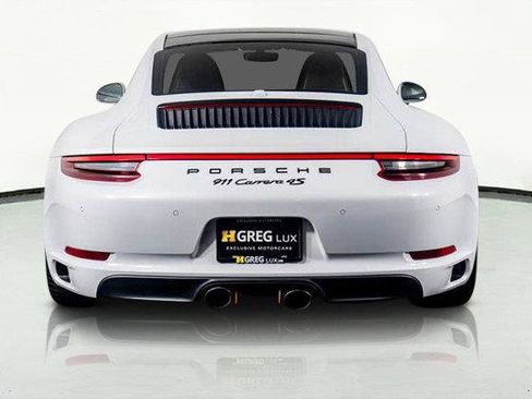Used 2019 Porsche 911 Carrera 4S AWD/4WD image 11
