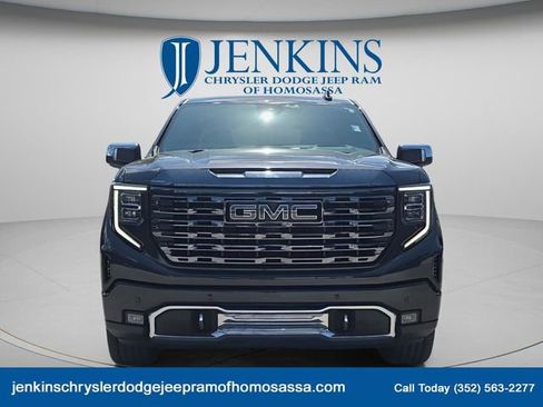 Used 2024 GMC Sierra 1500 Denali Ultimate image 11