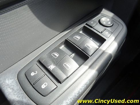 Used 2010 Dodge Nitro Heat AWD/4WD image 20