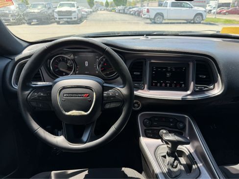 Used 2019 Dodge Challenger SXT AWD/4WD image 13