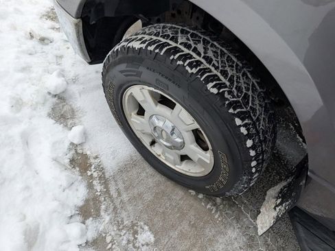 Used 2010 Ford F150 XLT image 6