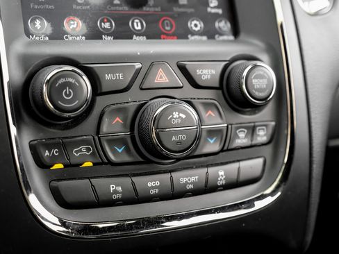 Used 2020 Dodge Durango R/T w/ Blacktop Package RWD image 36