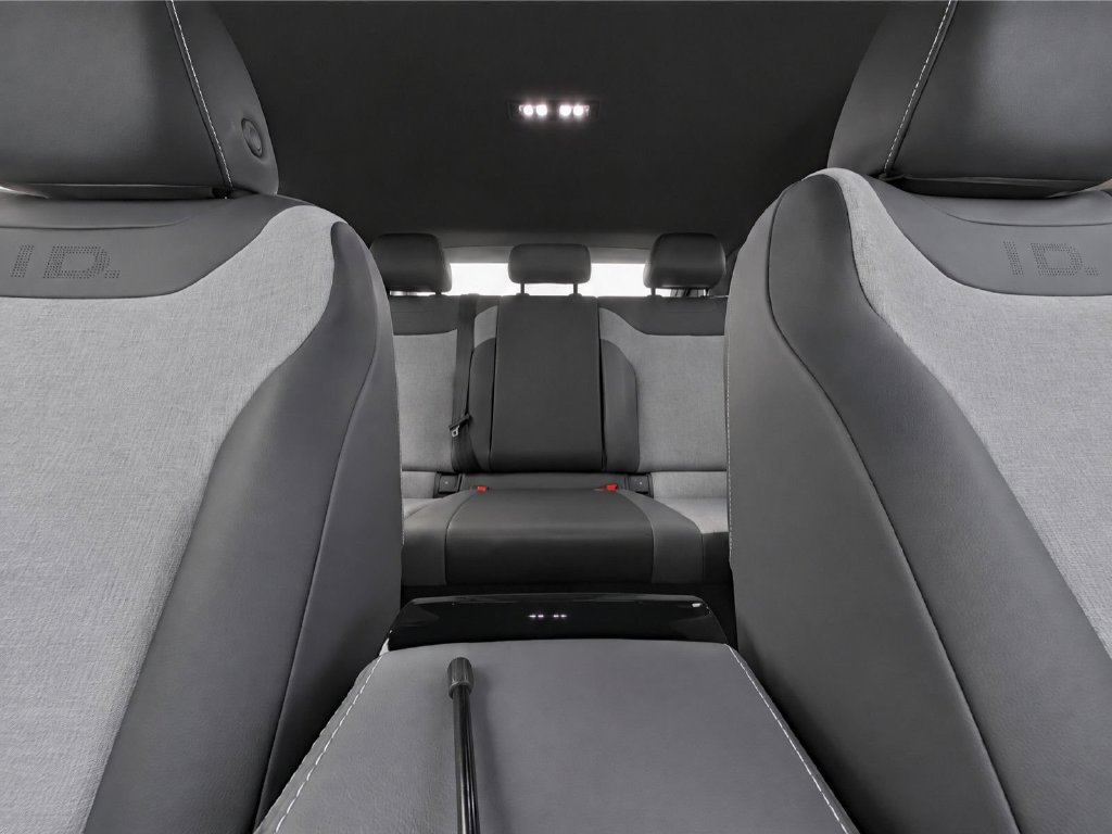 Certified 2023 Volkswagen ID.4 Pro AWD/4WD image 24