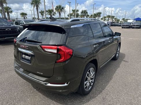 Used 2023 GMC Terrain Denali AWD/4WD image 16