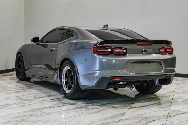 Used 2021 Chevrolet Camaro LT RWD image 12