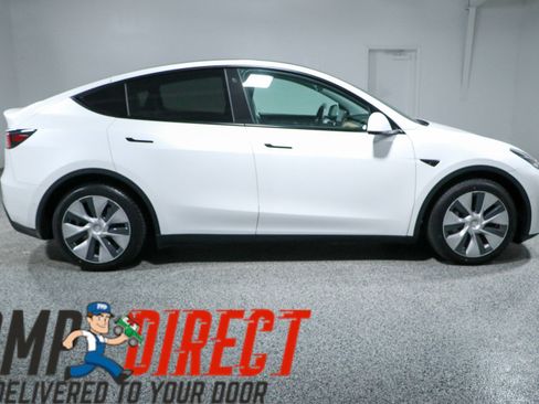 Used 2021 Tesla Model Y Long Range AWD/4WD image 6