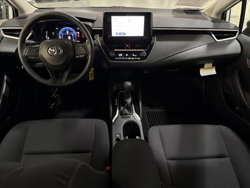 Used 2026 Toyota Corolla LE image 25